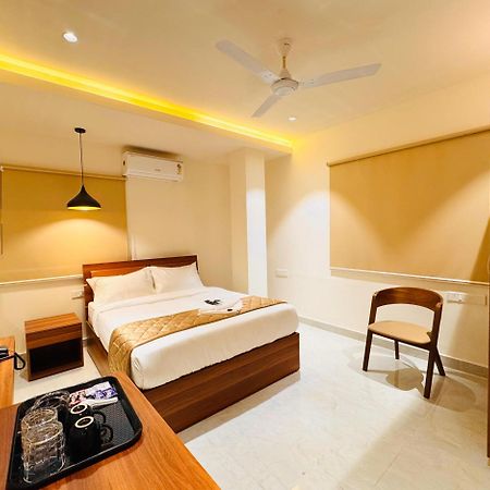 Hotel Star Avenue - Indiranagar 班加罗尔 外观 照片