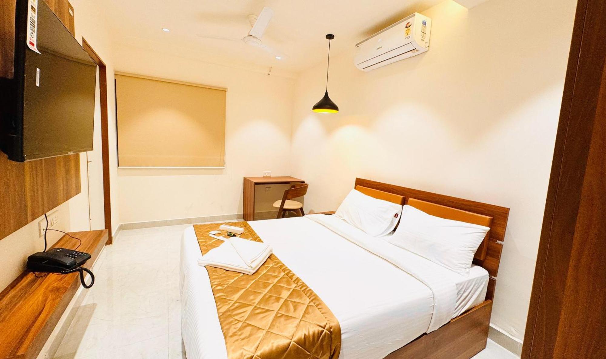 Hotel Star Avenue - Indiranagar 班加罗尔 外观 照片