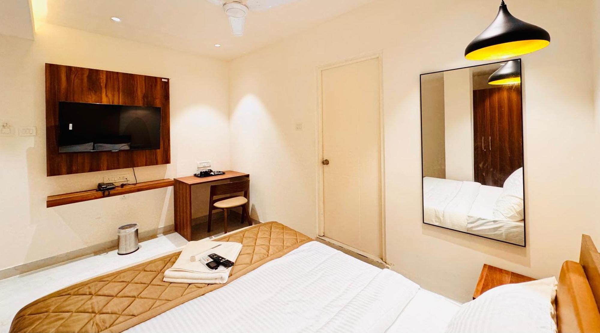 Hotel Star Avenue - Indiranagar 班加罗尔 外观 照片
