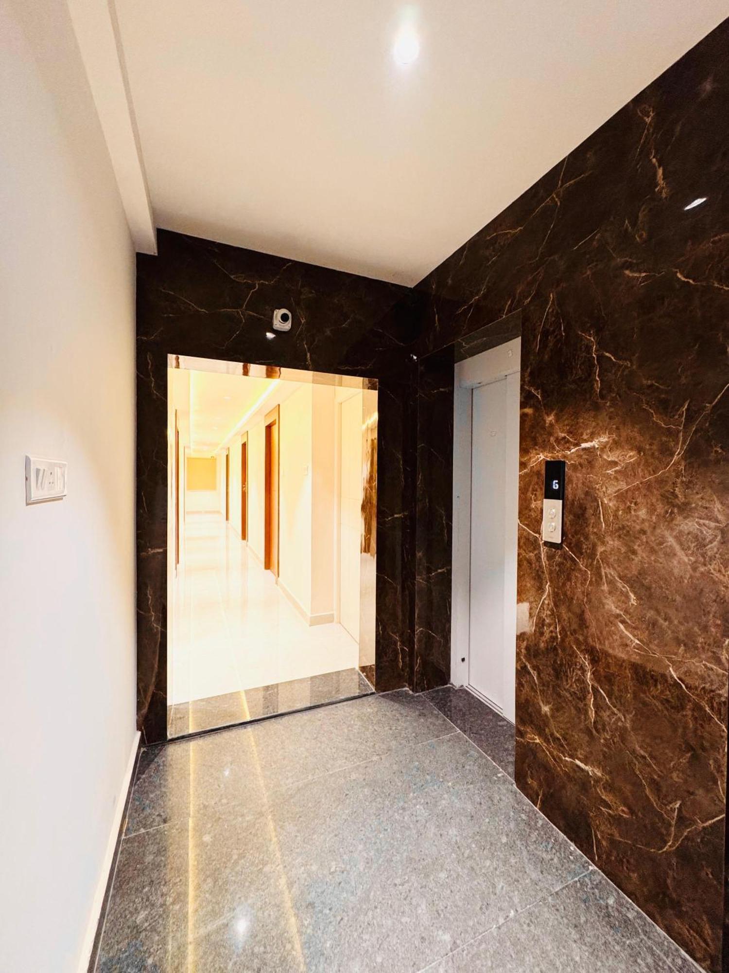 Hotel Star Avenue - Indiranagar 班加罗尔 外观 照片