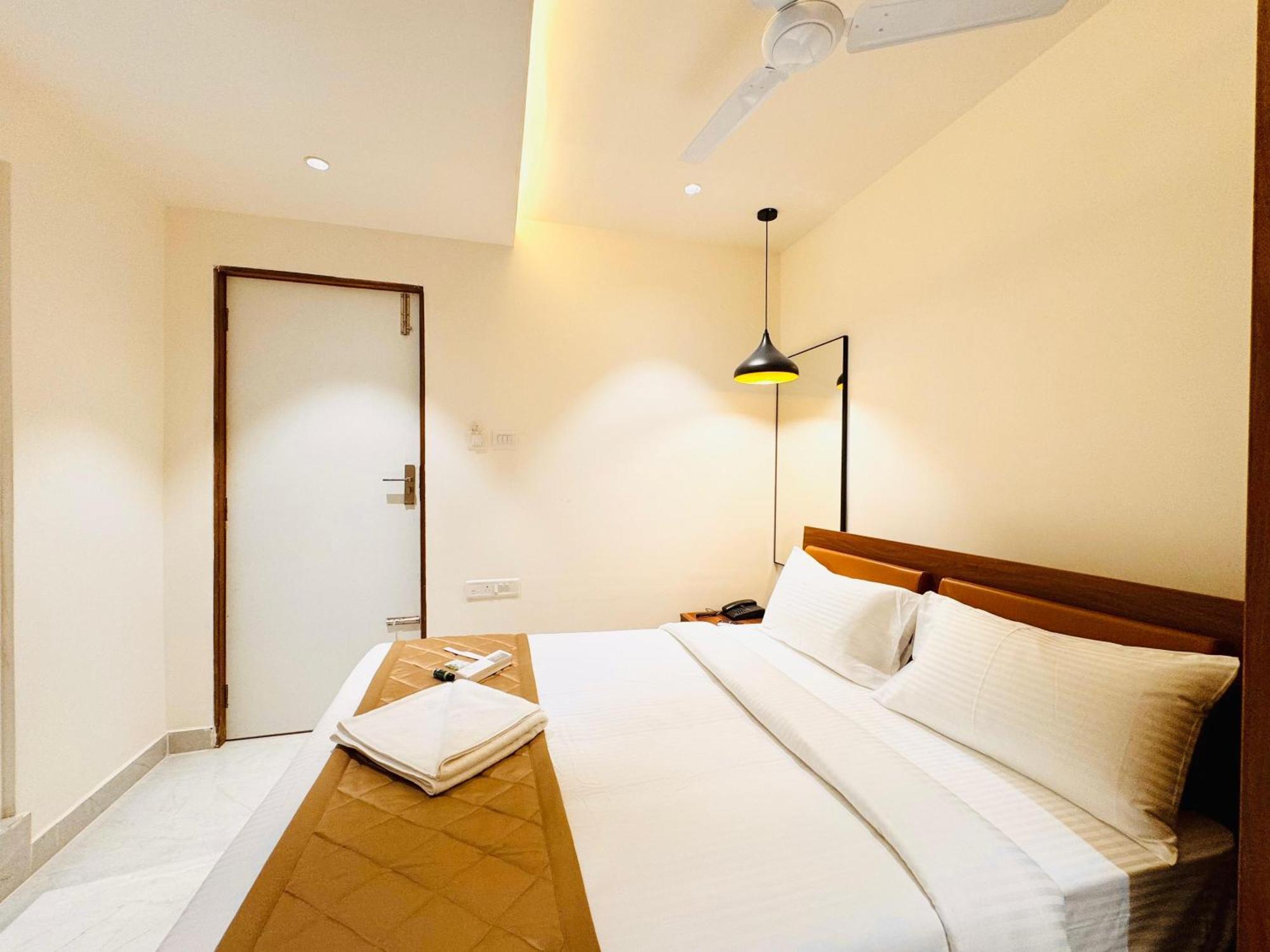 Hotel Star Avenue - Indiranagar 班加罗尔 外观 照片