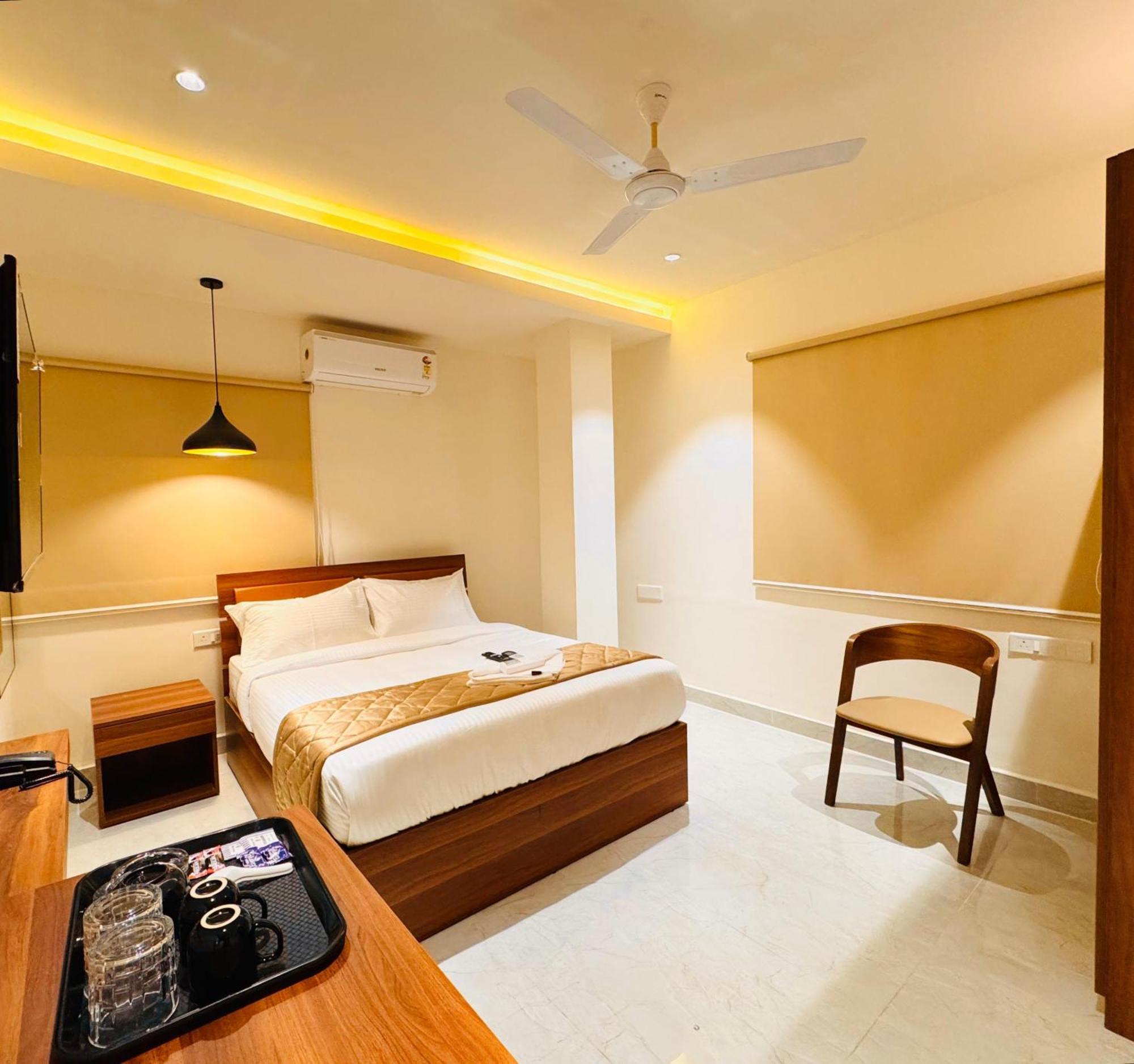 Hotel Star Avenue - Indiranagar 班加罗尔 外观 照片
